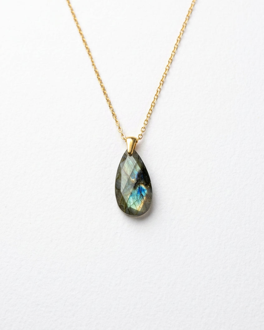 Teardrop Faceted Labradorite Necklace | Gold