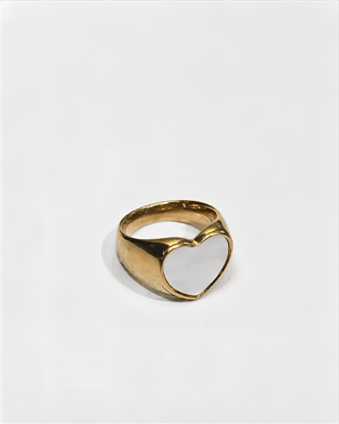 Mother of Pearl Heart Statement Ring | Gold