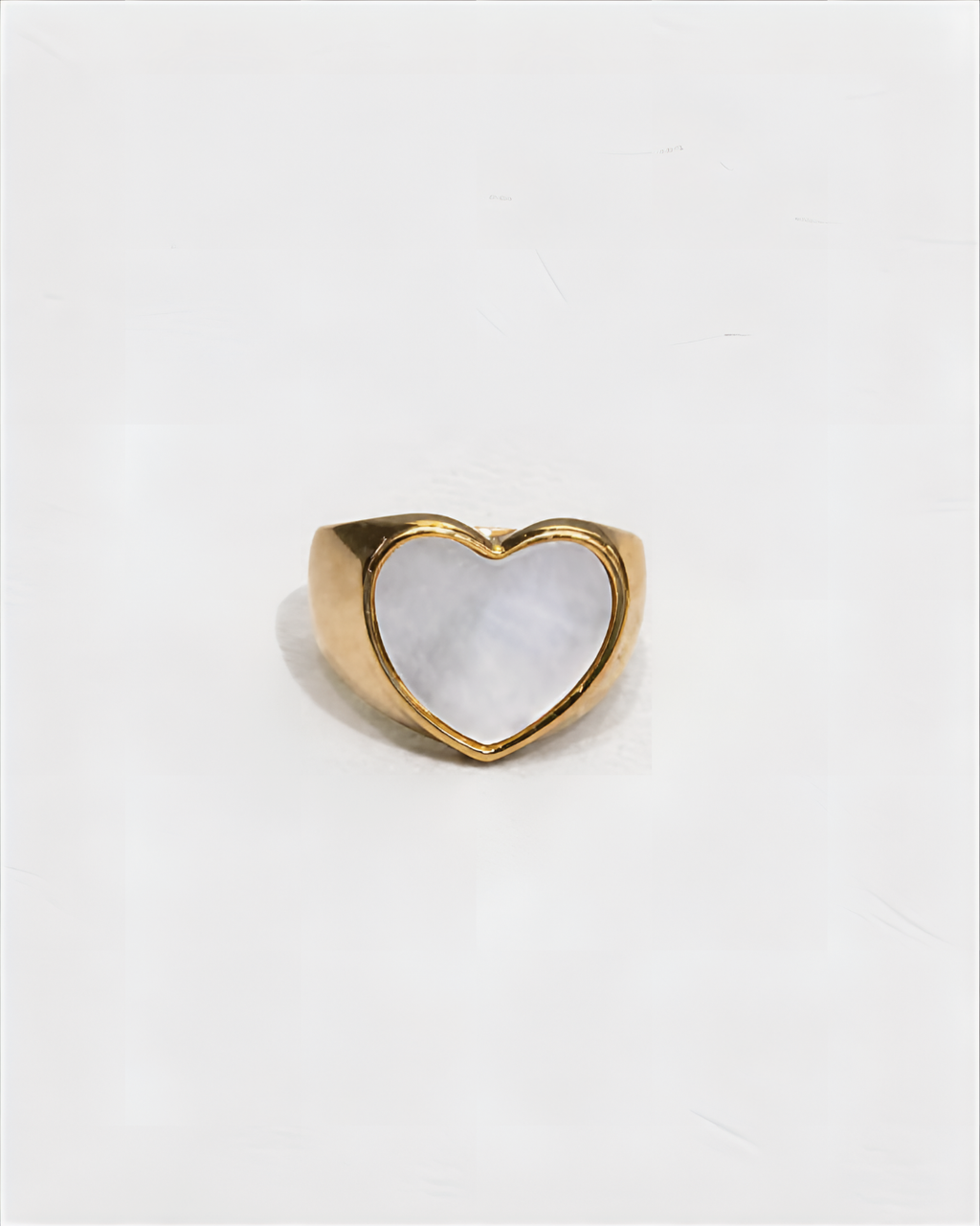 Mother of Pearl Heart Statement Ring | Gold