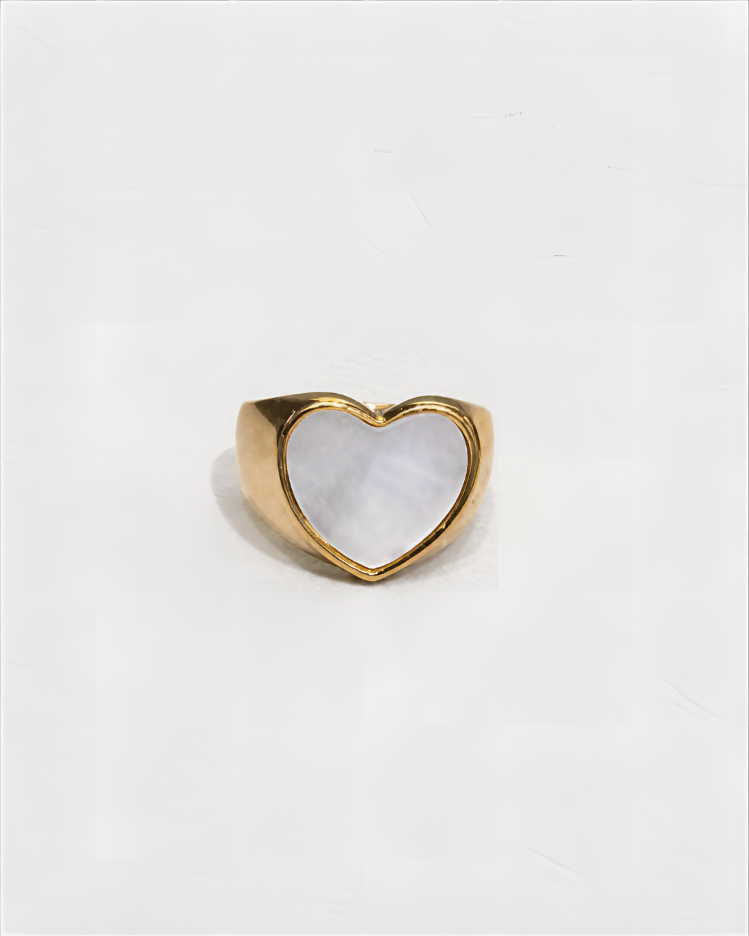 Mother of Pearl Heart Statement Ring | Gold