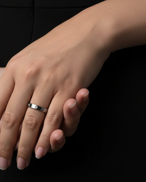 Star Zircon Band Ring | Silver