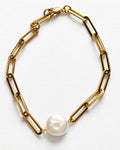 Pearl Flat Round Paperclip Bracelet | Gold