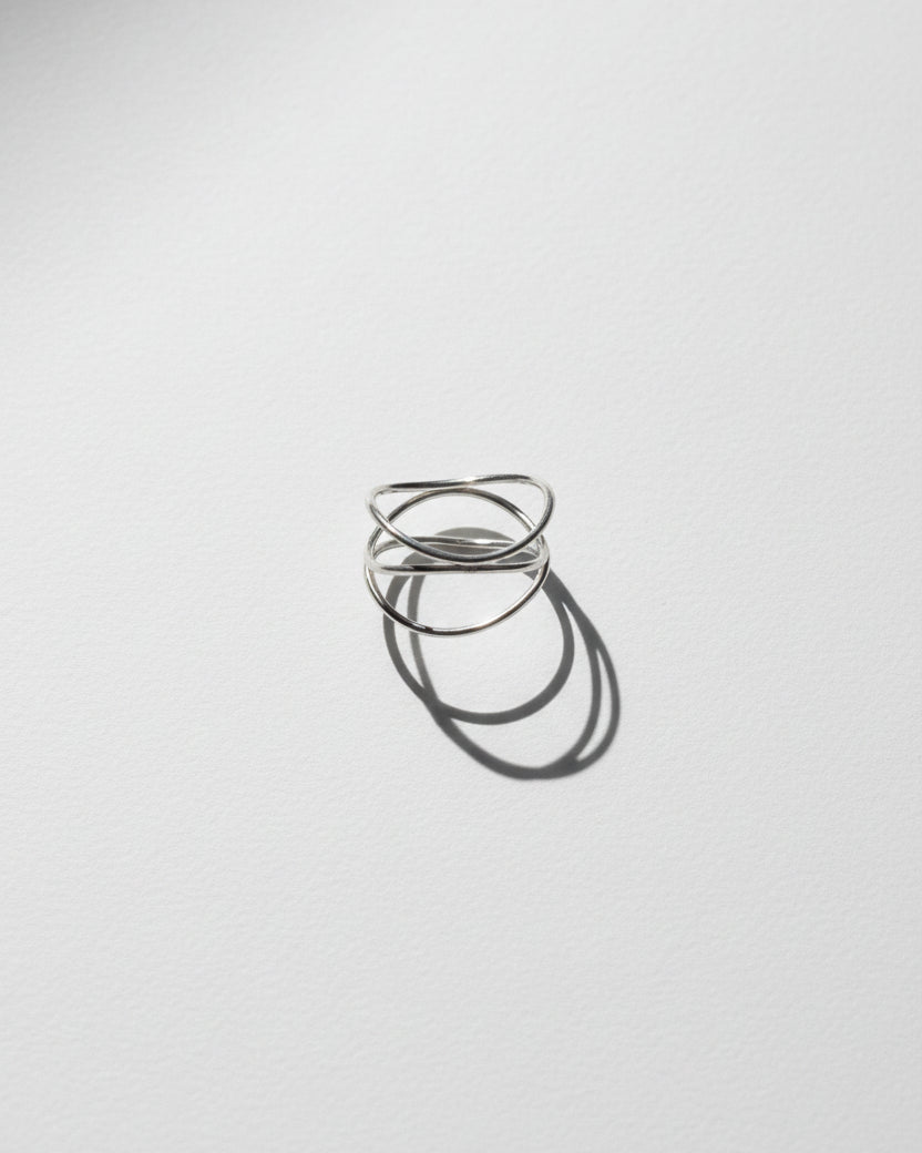 Fine Line Silhouette Ring | Silver