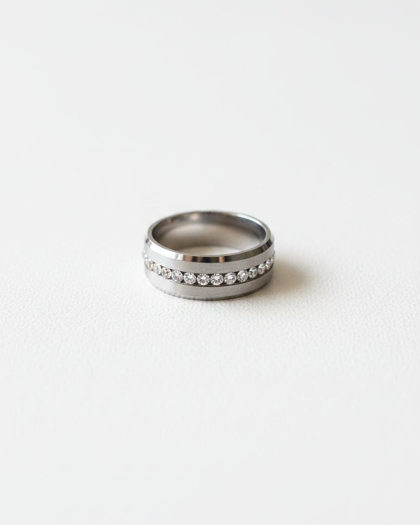 Lined Zircon Ring | Silver