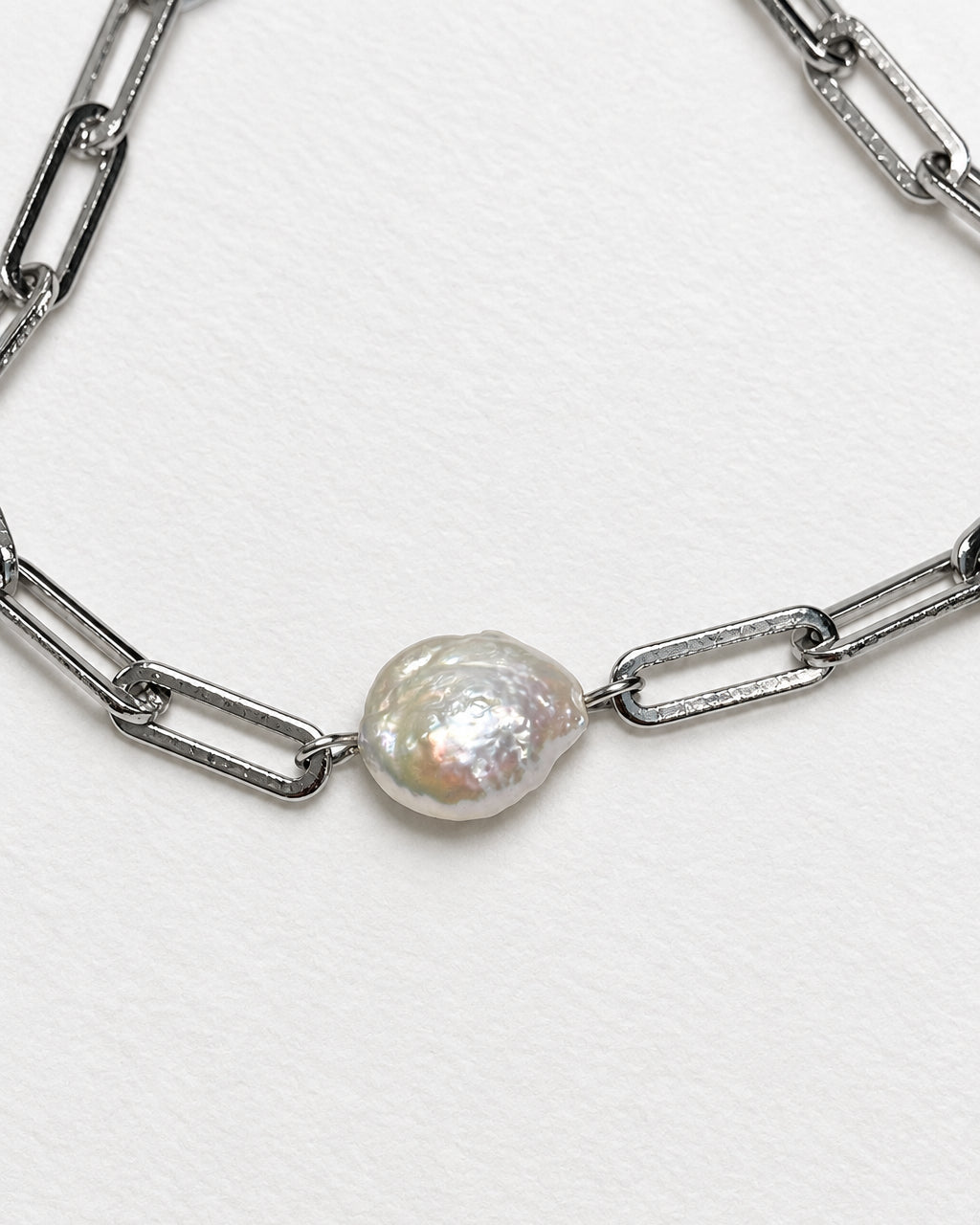 Flat Round Pearl Paperclip Bracelet| Silver