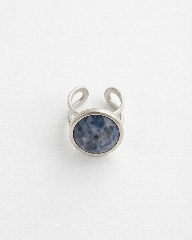 Gemerlap Sodalite Statement Ring | Silver