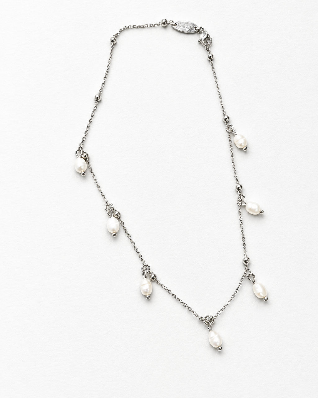 Dangling Pearl Necklace | Silver