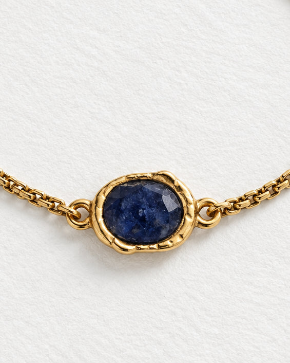 Pesona Oval Sodalite Slide Bracelet | Gold