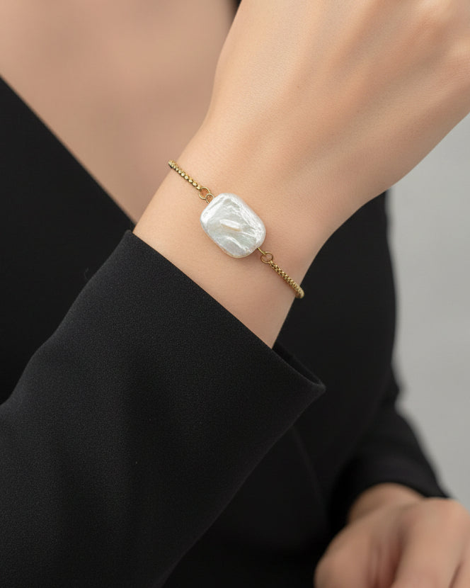 Rectangle Freshwater Pearl Slide Bracelet | Gold