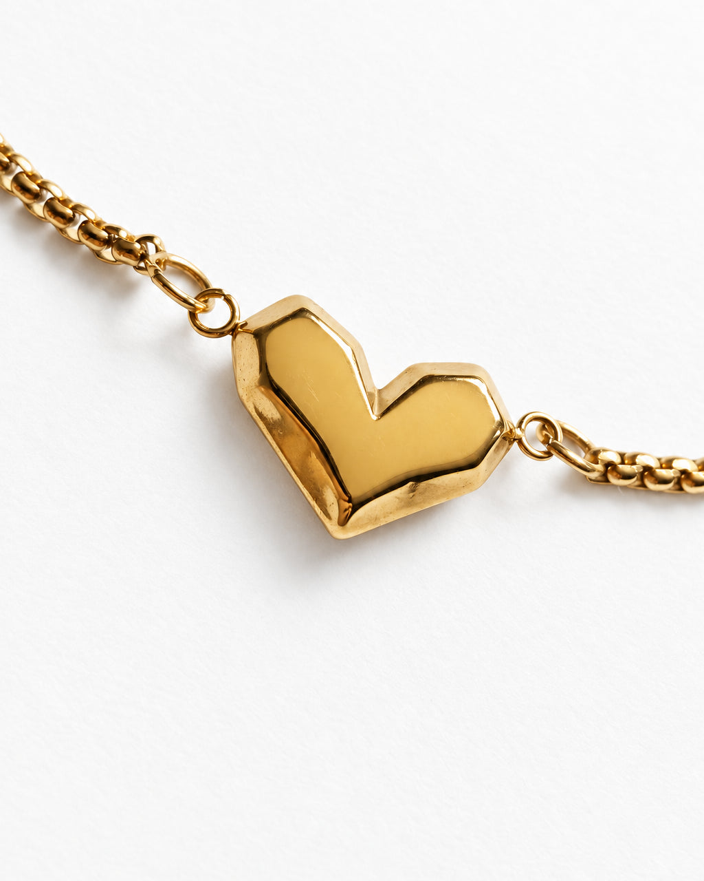 Solid Heart Link Slide Bracelet | Gold
