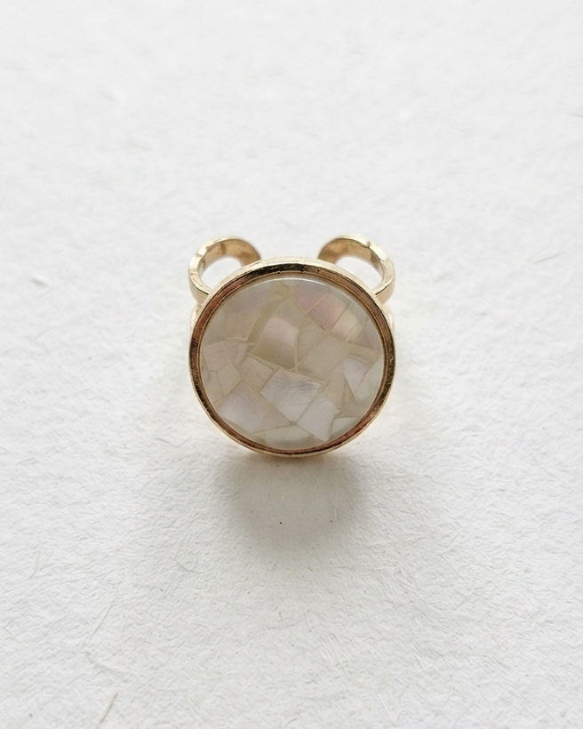 Mosaic Mother of Pearl Statement Ring | Gold