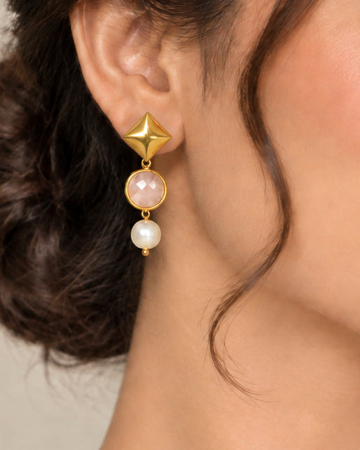 Pesona Rose Quartz Dangler Earring | Gold