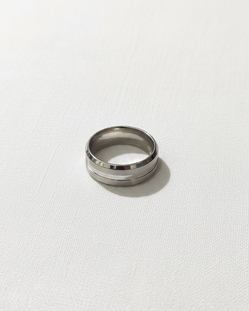 Textured Plain Ring | Silver