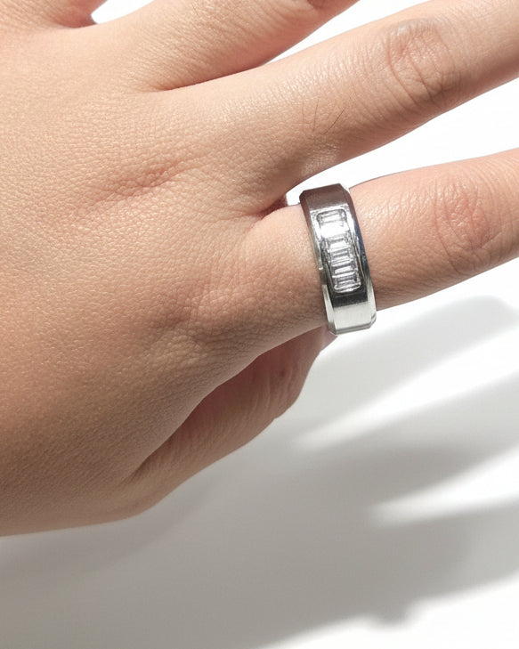 Rectangle Zircon Ring | Silver
