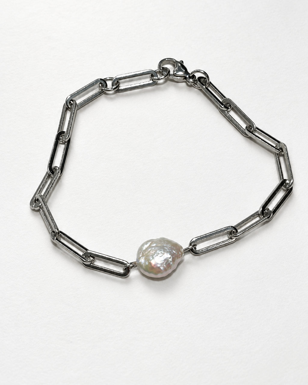 Flat Round Pearl Paperclip Bracelet| Silver
