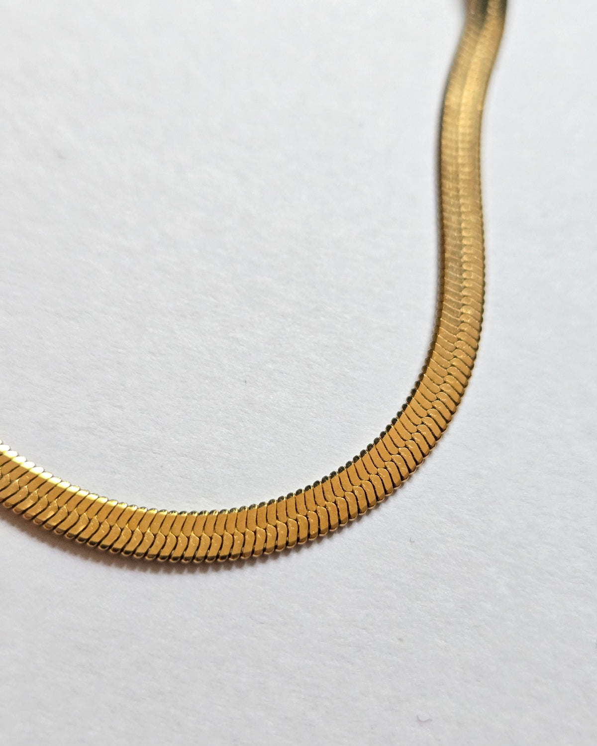 Dainty Herringbone Bracelet | Gold