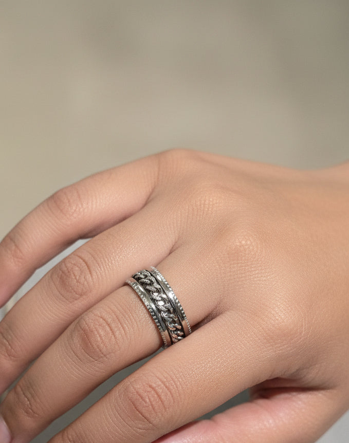 Textured Cuban Chain Spin Ring | Silver