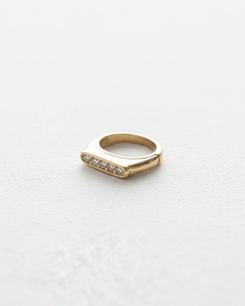 White Zircon Lined Signet Ring | Gold
