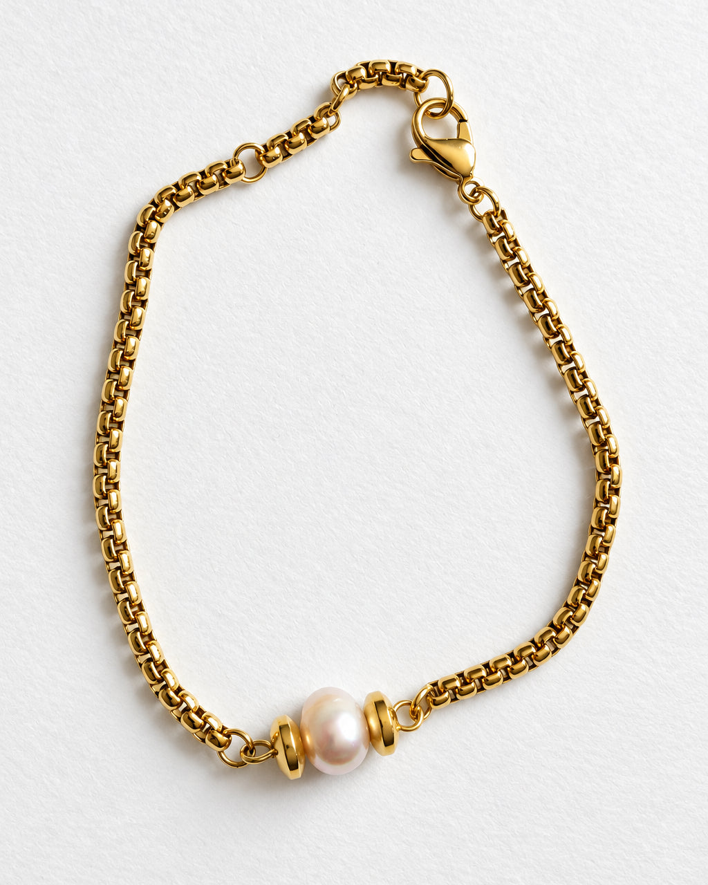 Singular Peach Pearl Bracelet | Gold