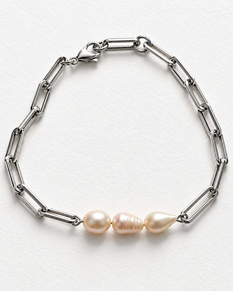 Triple Peach Pearl Paperclip Bracelet | Silver