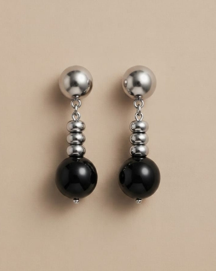 Obsidian Tier Stud | Silver